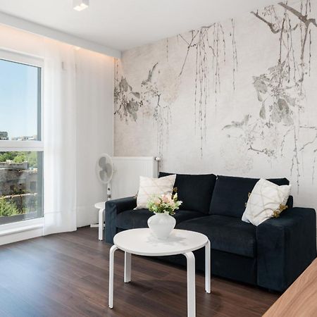 Stylish & Comfy Garbary Apartments With Parking By Noclegi Renters Posen Exterior foto