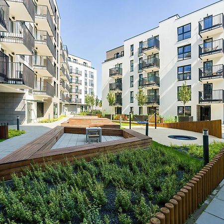 Stylish & Comfy Garbary Apartments With Parking By Noclegi Renters Posen Exterior foto