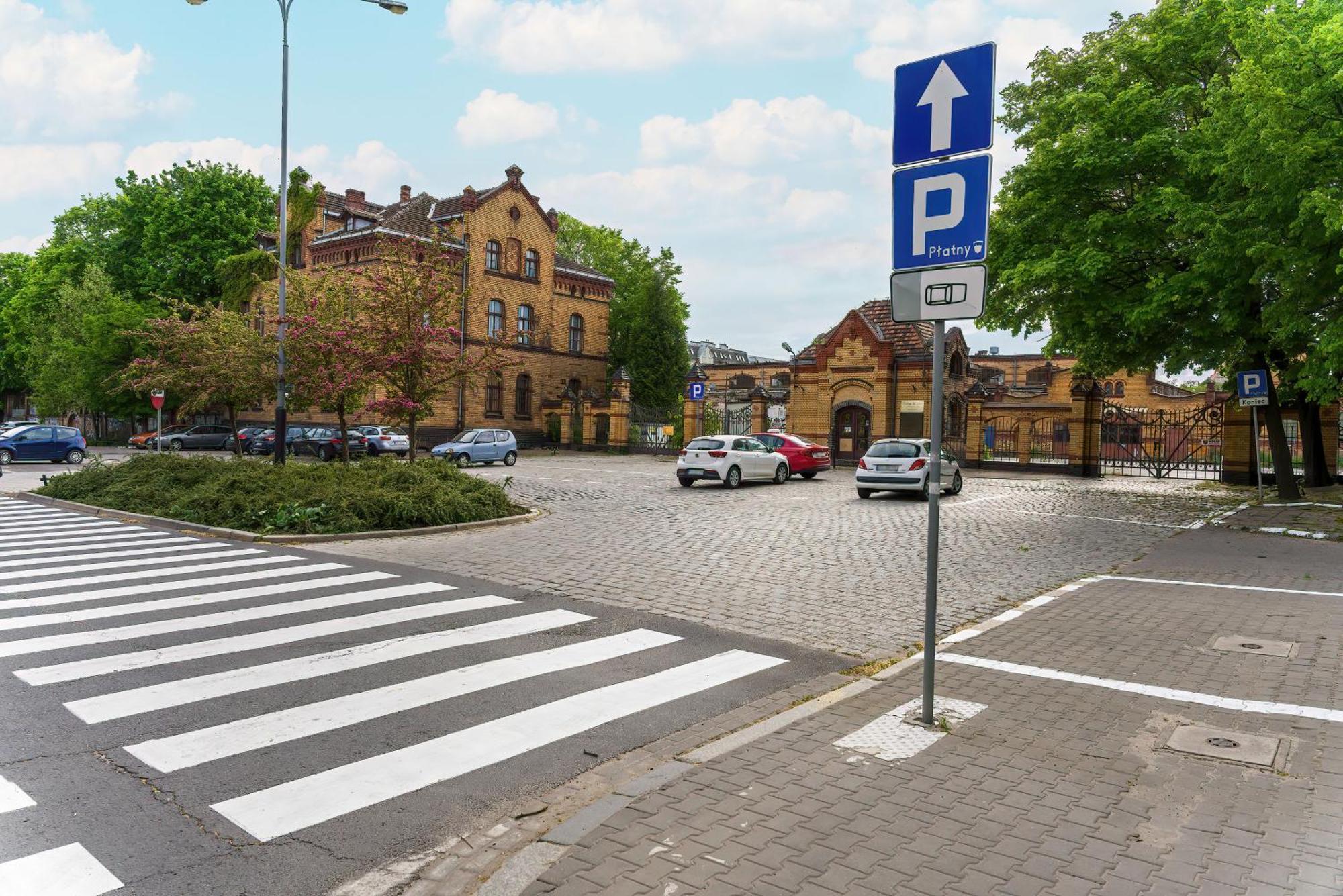 Stylish & Comfy Garbary Apartments With Parking By Noclegi Renters Posen Exterior foto